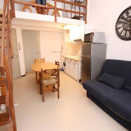 Charmant Appart 4 Personnes Plein Centre Riez Exterior foto